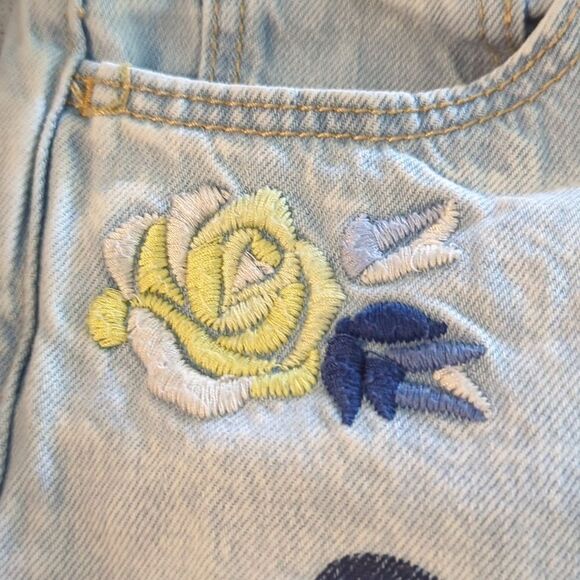 Gap Disney Princess Girls  embroidered jeans size 14 - Picture 5 of 12